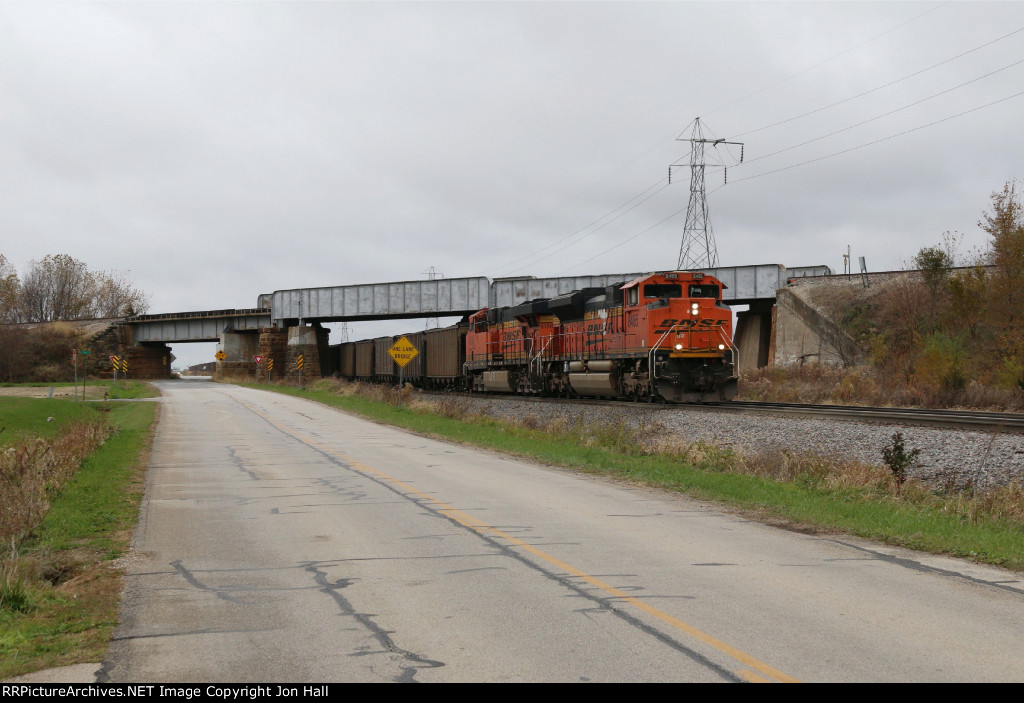 Coal loads bound for Calvert City, KY on the PAL pass under the Chillicothe Sub